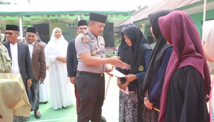 Peringati Hari Santri Nasional Ke-10, Kapolres Bengkulu Utara Kunjungi Ponpes AL-UM Berkomitmen Bangun Sinergitas